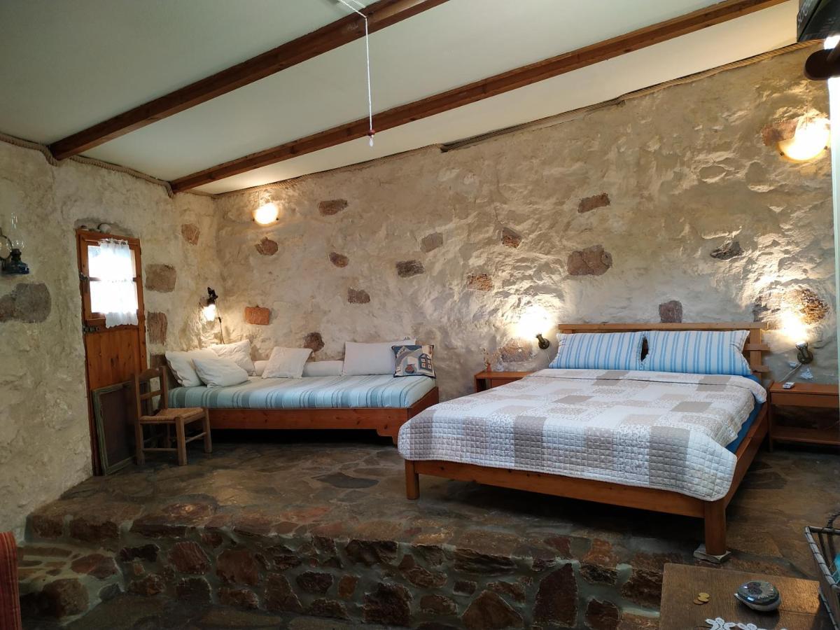 Wellanidia Cottage Skoutari 기티오 외부 사진