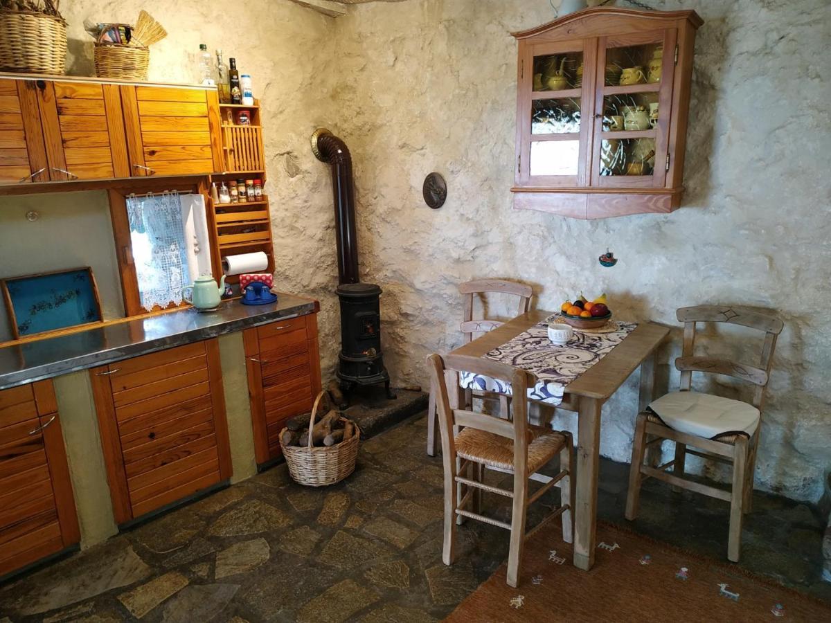 Wellanidia Cottage Skoutari 기티오 외부 사진