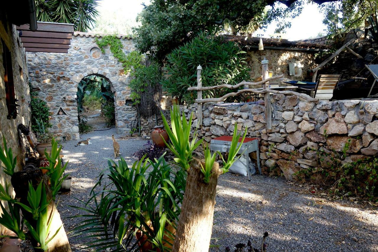 Wellanidia Cottage Skoutari 기티오 외부 사진
